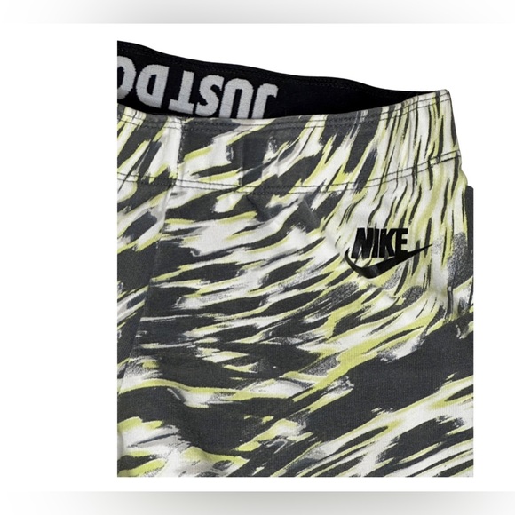 Nike | Small | Multi color | Fit-wear | Athletic leggings - Picture 5 of 8